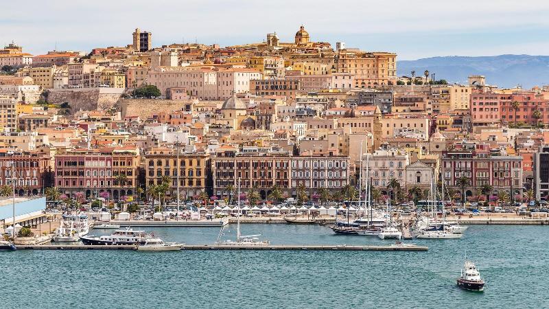 Birkin Marina Otel Cagliari Dış mekan fotoğraf